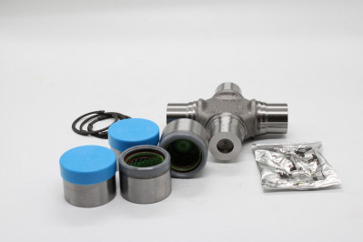 VO 23686080 Крестовина карданного вала 59х167,6