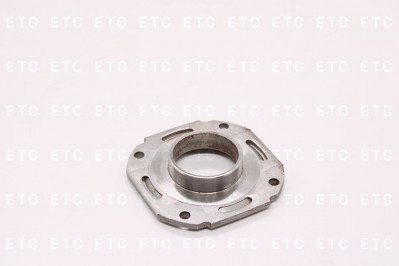 131454 Крышка вала сцепления стартера IM 641/T