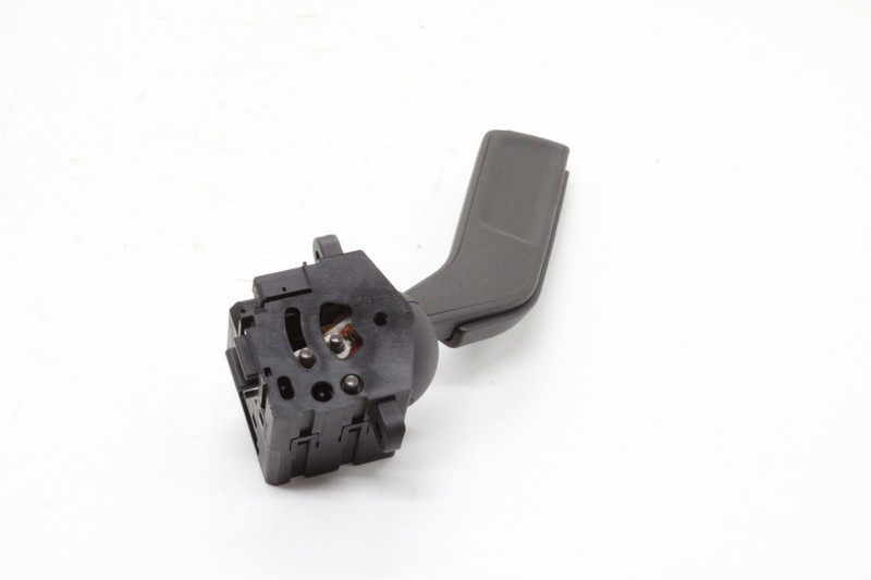 VO 22860391 Выключатель поворота — 2