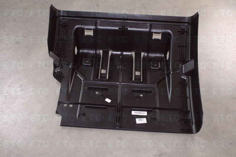 VO 20539669 Брызговик RH — 5