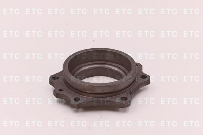 16Y-18-00021 Корпус главного подшипника бортовой передачи, металл