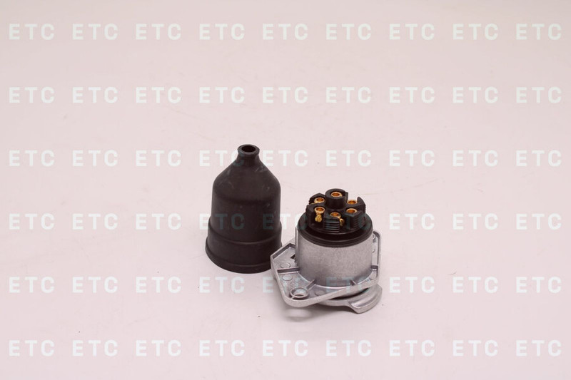 D10873 Розетка 7 полюсов — 3