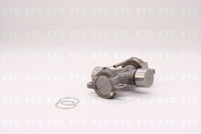 DT 115208 Крестовина карданного вала