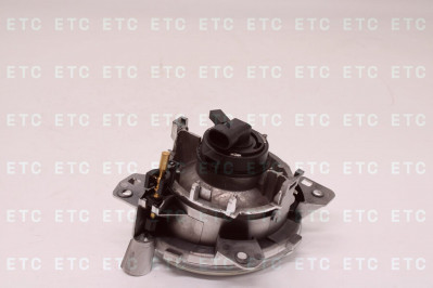 DT 121801 Фара дальнего света правая