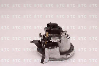 DT 121800 Фара дальнего света левая