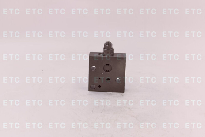 723-40-71900 Клапан автономного понижения давления на гидрораспределитель — 4