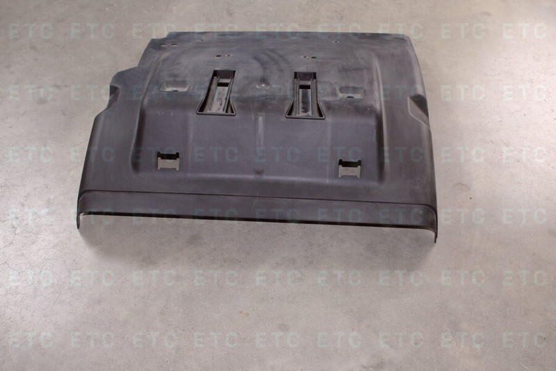 VO 20539669 Брызговик RH — 1