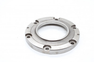 2053513224 Задняя крышка КПП