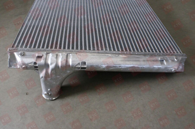 VO 21649511 Интеркулер 1015*894*68 — 10