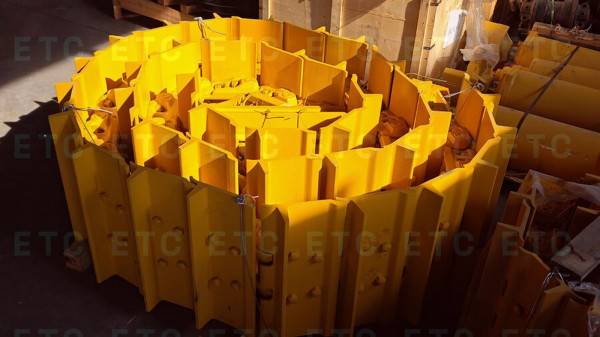 14X-32-03105 Гусеничная лента с башмаками 42 зв. — 3