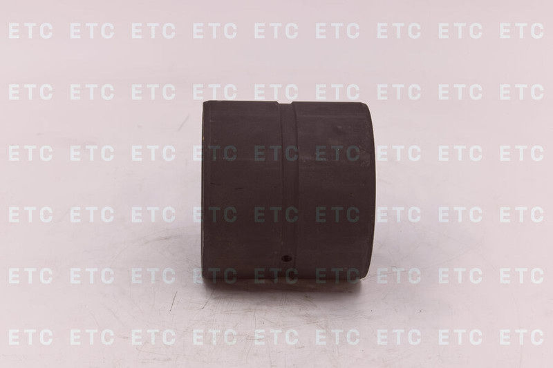 707-76-90390 Втулка — 4