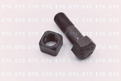 208-32-51210 + 208-32-51220 Болт М24*2*65 + Гайка M24