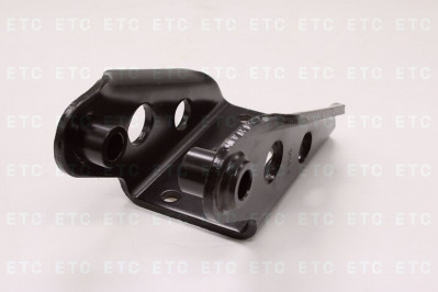 81437055232 Кронштейн амортизатора верхний