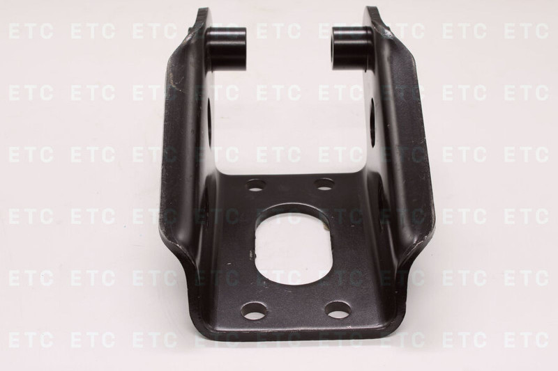 81437055232 Кронштейн амортизатора верхний — 2