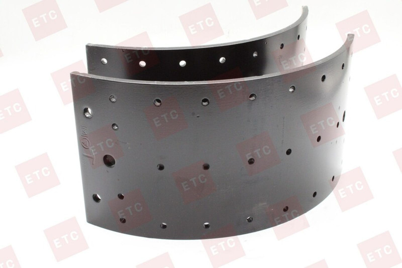 VO 3095195 Комплект тормозных колодок 2шт — 1