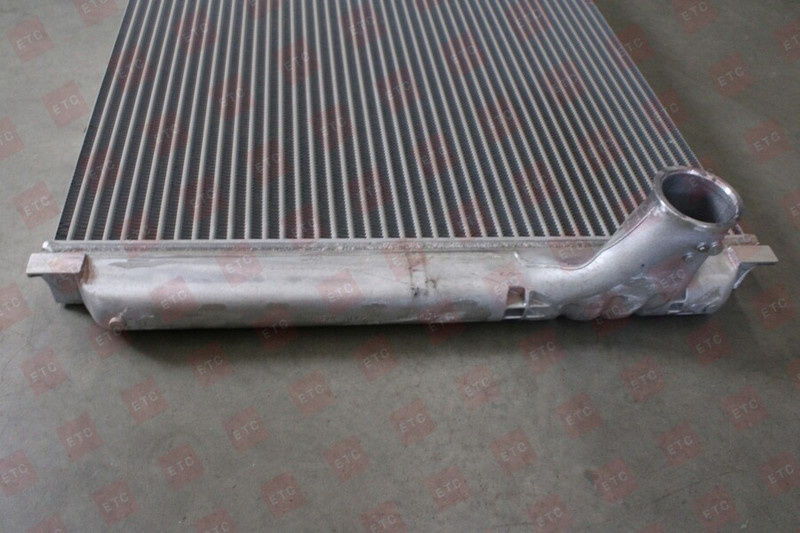 VO 21649511 Интеркулер 1015*894*68 — 6