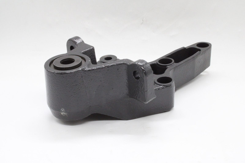 7421594732 Кронштейн рессоры правая — 5